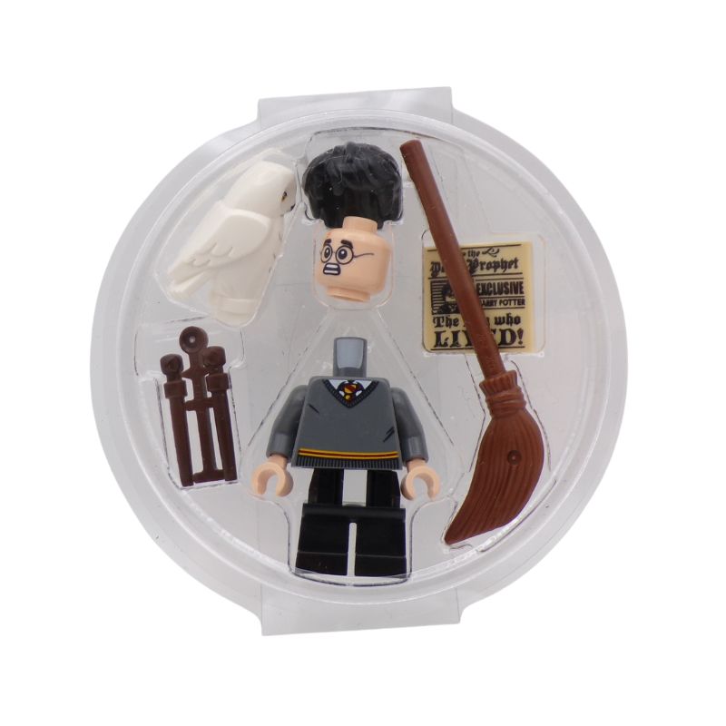 LEGO® Harry Potter™ Minifigure with Gryffindor Sweater and Accessories - HP 150
