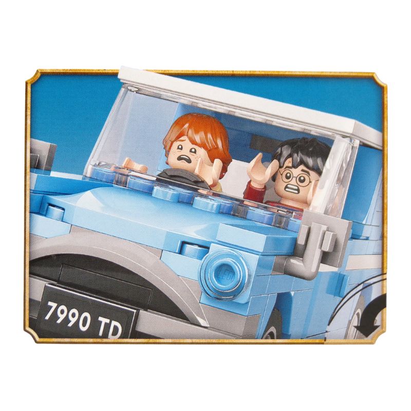 LEGO® Harry Potter Flying Ford Anglia™